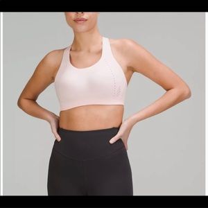 Lululemon Air Support Bra NWT